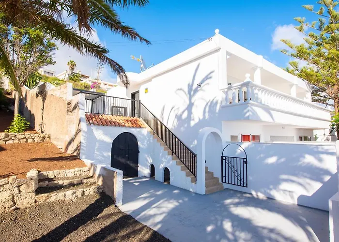 Verode - Private Heated Saltwater Pool Βίλα *