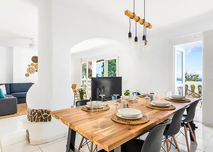 Verode - Private Heated Saltwater Pool *