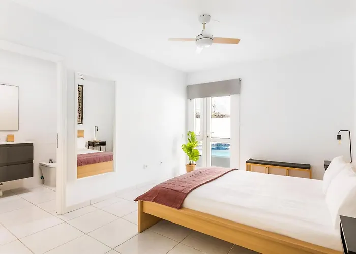 Verode - Private Heated Saltwater Pool Villa Tabaiba