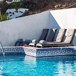 Verode - Private Heated Saltwater Pool فيلة