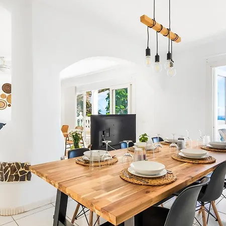 Verode - Private Heated Saltwater Pool *