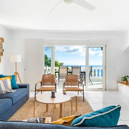 Verode - Private Heated Saltwater Pool Villa