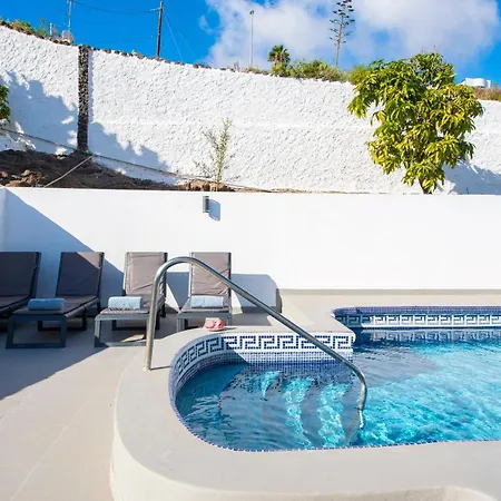 Verode - Private Heated Saltwater Pool فيلة