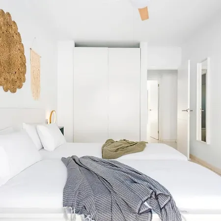 Villa Verode - Private Heated Saltwater Pool *