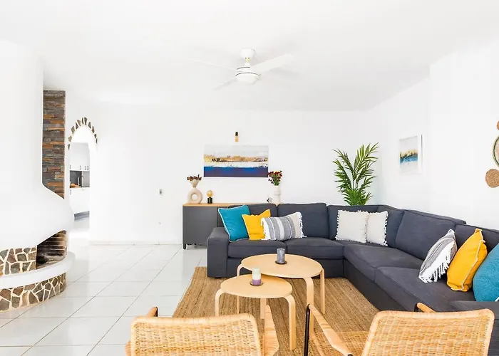 Verode - Private Heated Saltwater Pool Villa Tabaiba