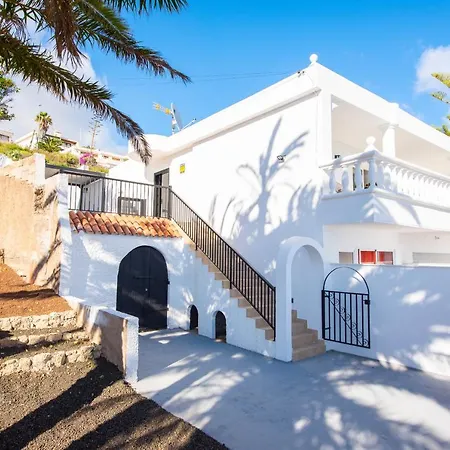 Verode - Private Heated Saltwater Pool Vila *